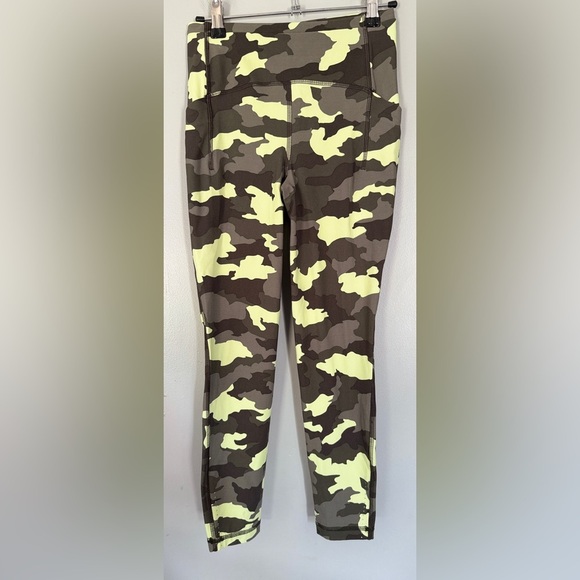 Lululemon Swiftly Speed High-Waisted Leggings - Hertiage Camo - Picture 2 of 5